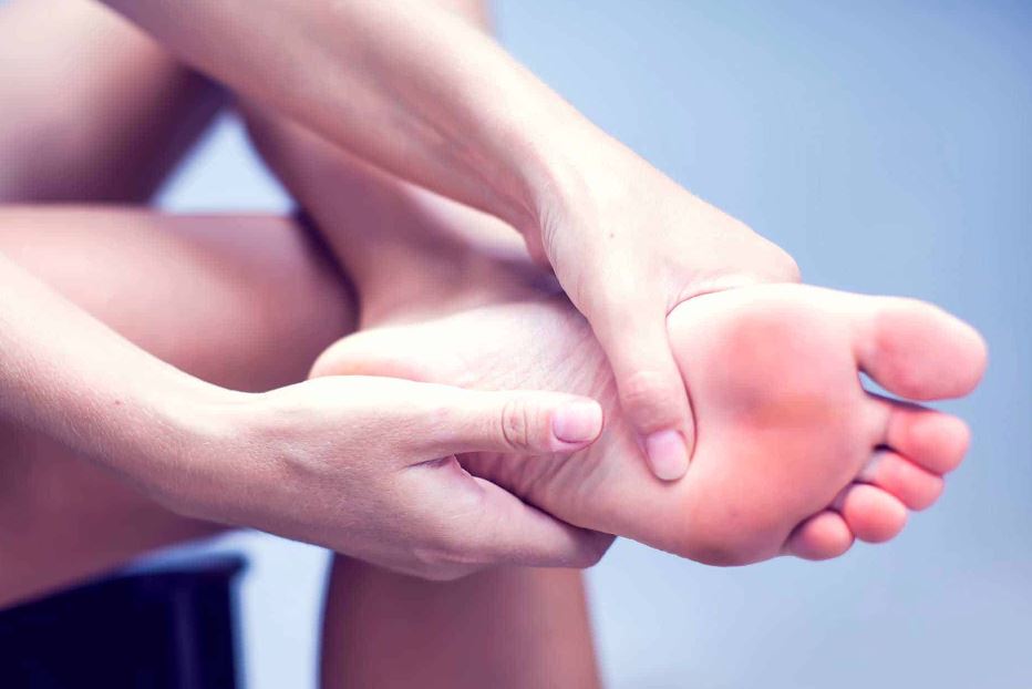 Deep Tissue Massage for Foot Pain Relief